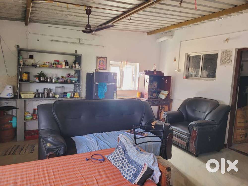 1BHK house for rent ( 2nd floor)