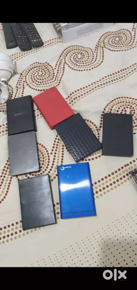 EXTERRNAL HARD DISK, HARD DRIVE 1TB, LAPTOP RAM 16GB DDR4, MONITOR AVL