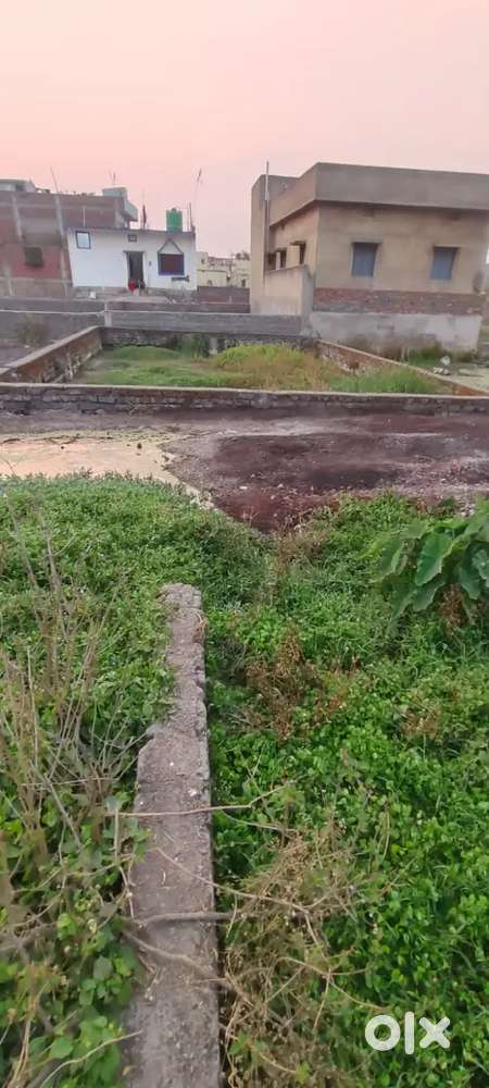 CNT FREE PLOT SALL NEAR LAL BELDING GAMRIYA BHOLATIYA ROAD