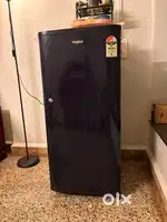 Whirlpool single door fridge