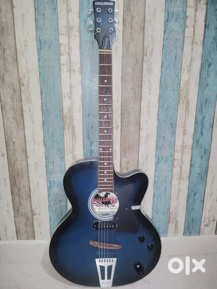 Semi Acoustic Guitar