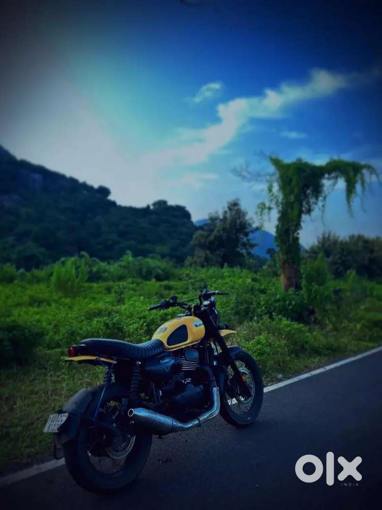 yezdi scrambler 334