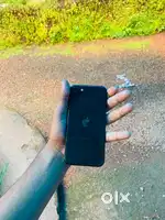 iphone se (2020) black (64gb) ios 26 support