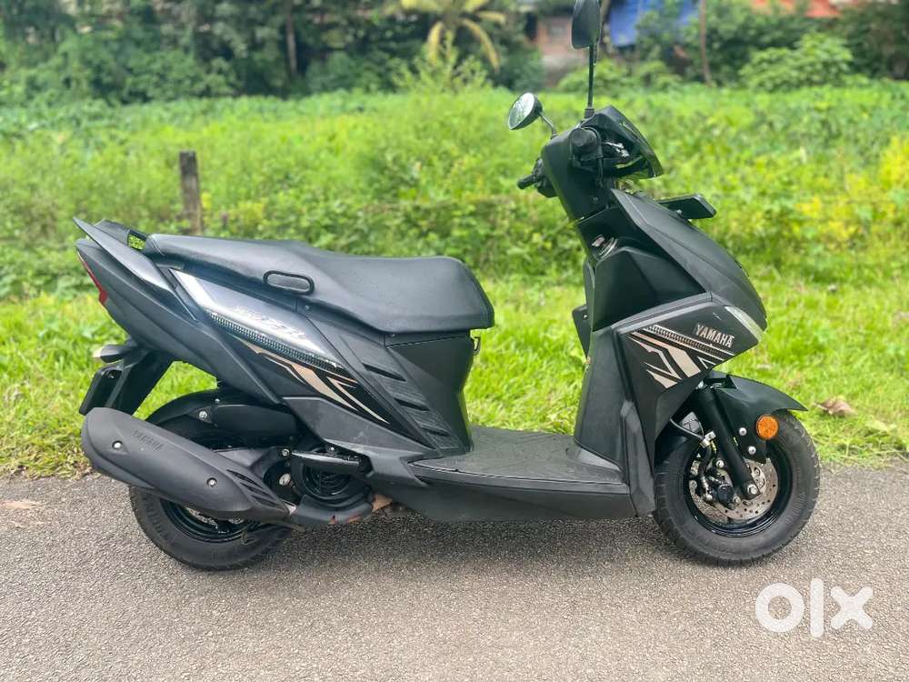 YAMAHA RAY Z  2019