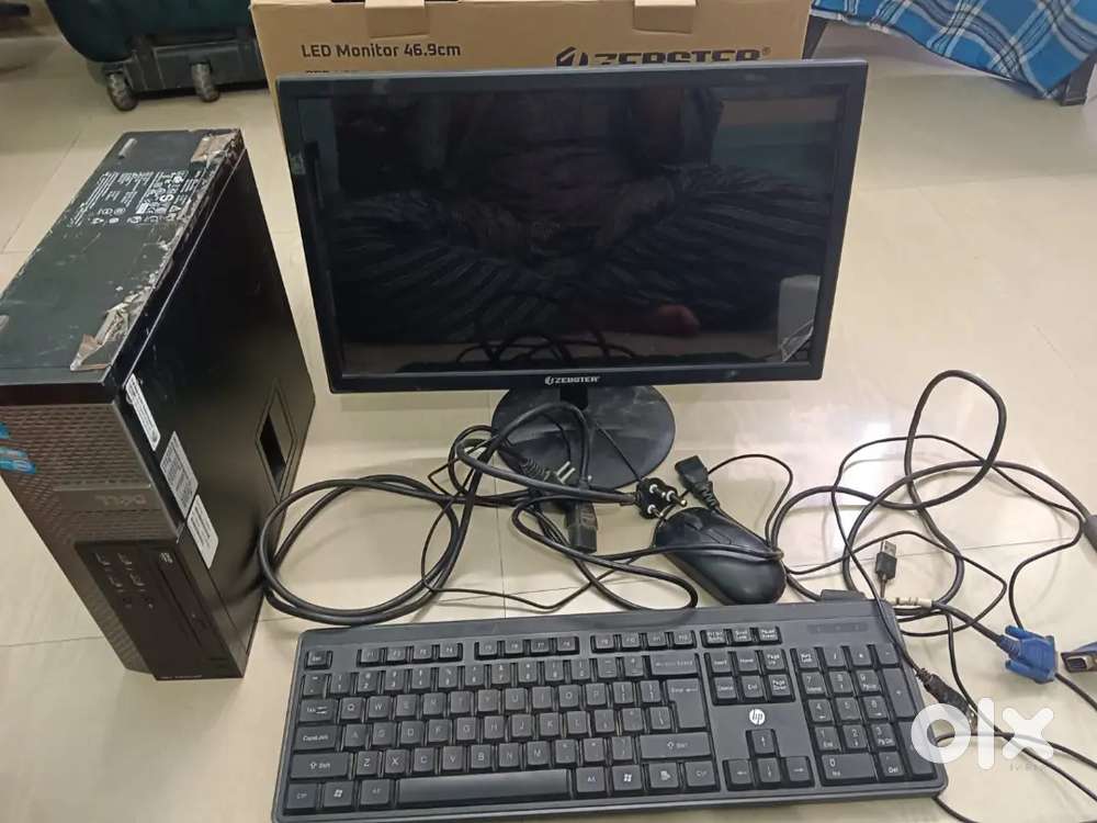 Dell computer with full accesories urgent selling