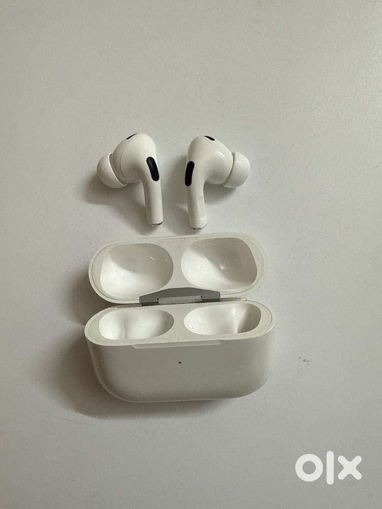 Apple airpods pro 2 with insurance