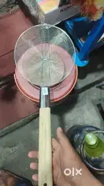 I want lady vegetable cutting washing cleaner grinding helper
