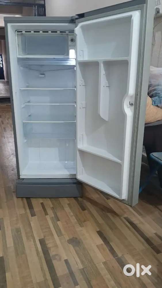 Used Haier refrigerator -195 liter