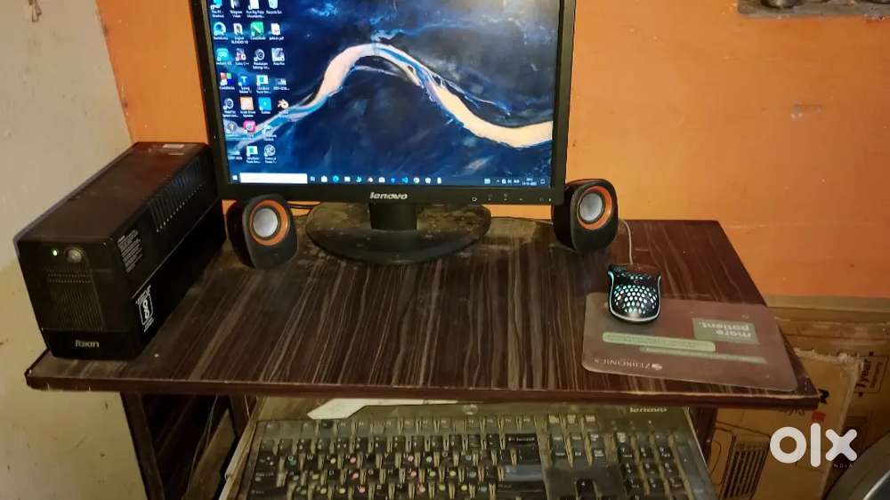 Lenovo computer full kit, Computer table & UPS
