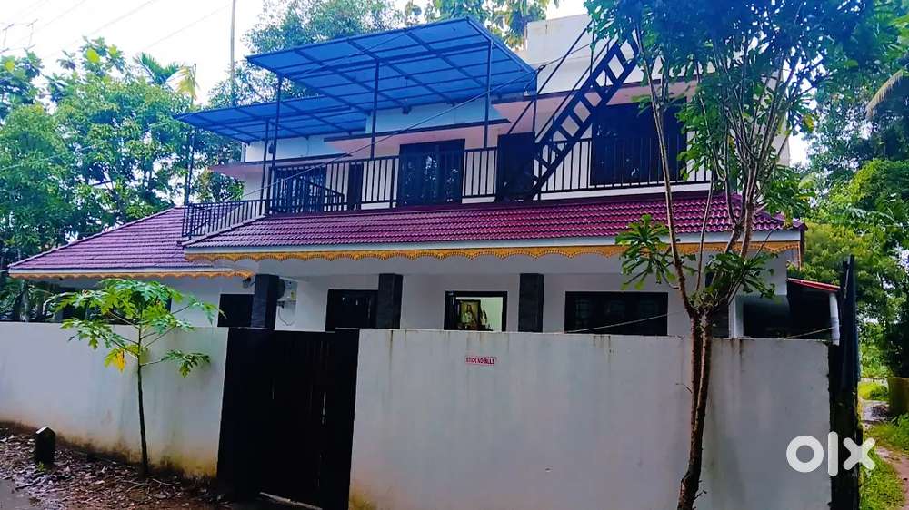 ചേർത്തല ടൗണിൽ നിന്നും 2 കിലോമീറ്റർ 3 bhk 75 ലക്ഷം