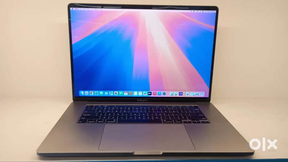 MACBOOK PRO WITH WARRANTY