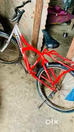 cycle aacha hai good condition me hai