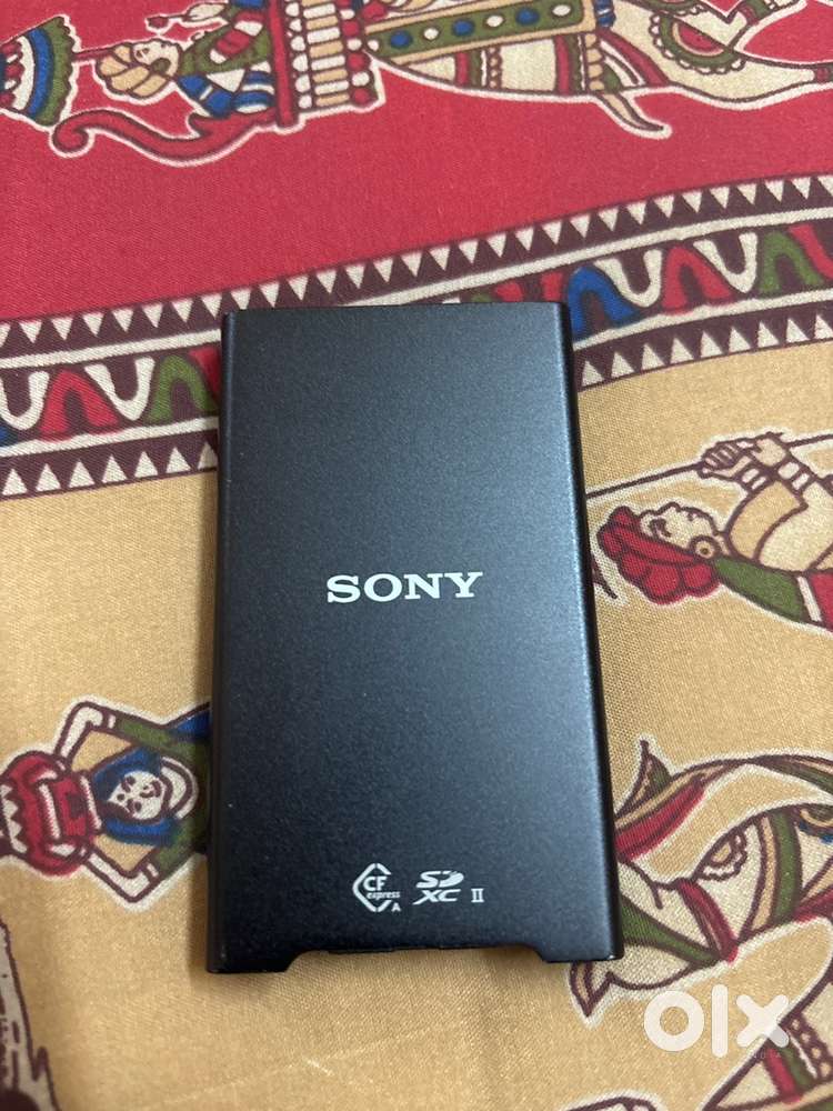 Sony MRW-G2 card reader