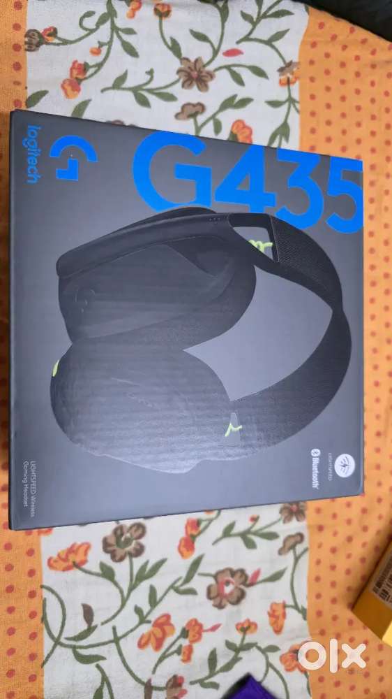 Logitech G435 gaming headphone