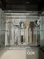 Utensils, domestic items, kitchen tools