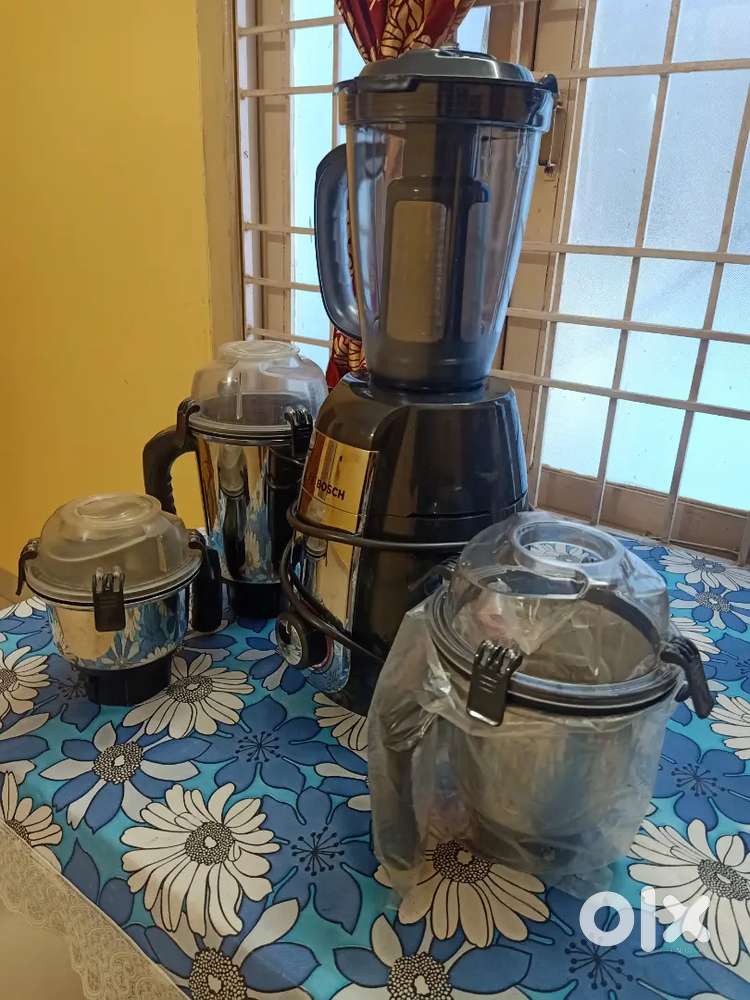 Bosh pro 1000w mixer grinder MGM8842MIN -Black