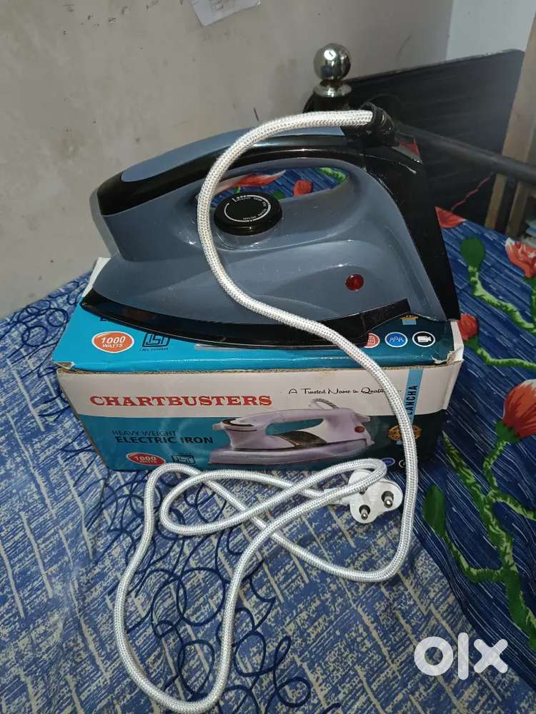 Chartbusters 1000watt electric iron