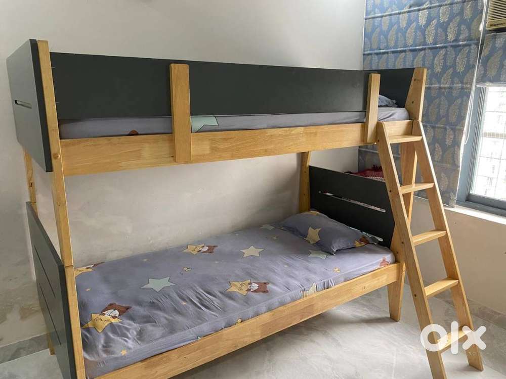 Facundo Convertible Bunk Bed by CasaCraft – Dark Grey & Natural Rubber