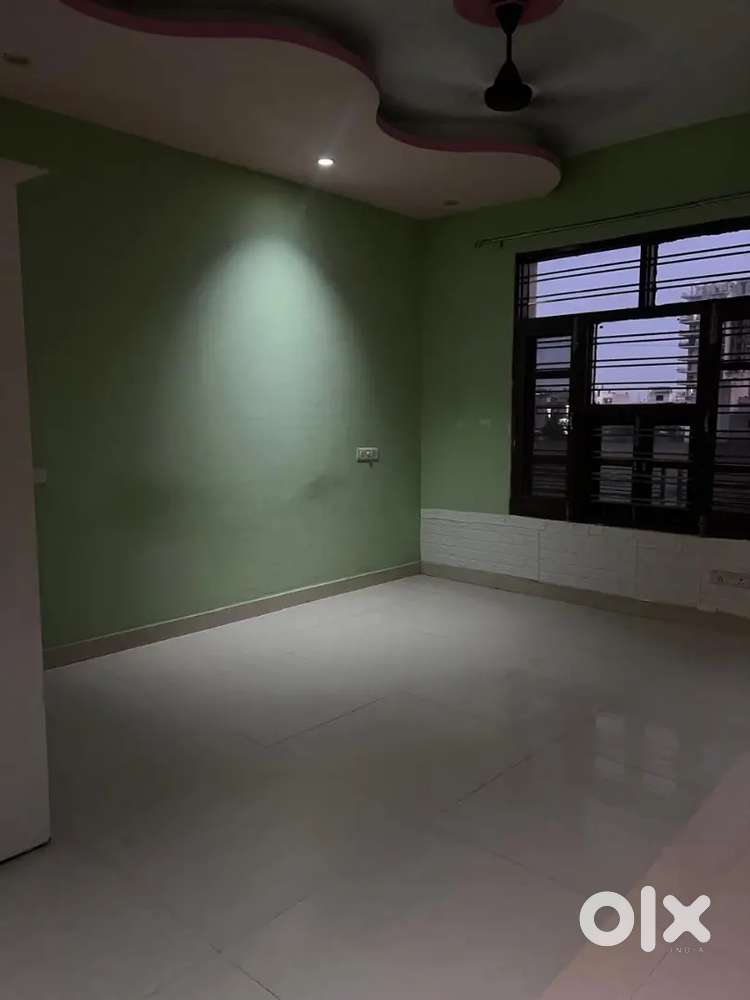 2Bhk 1st floor and separate electricity meter.