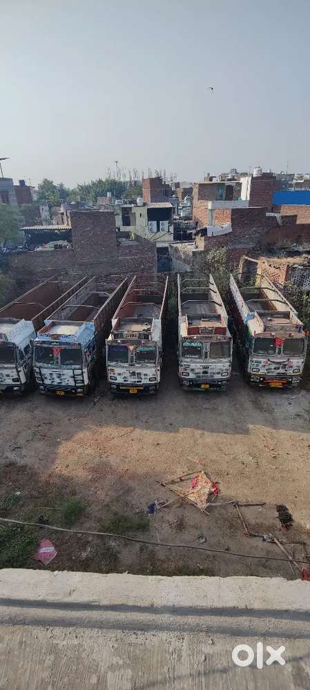 Tata LPT 3118 Trucks for sale 2013 to 2016 Total 8 trucks Great Cond