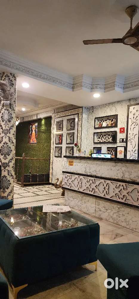 Front office staff required in hotel