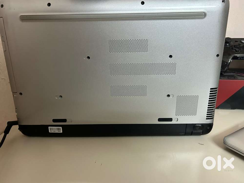 Hp pavilion i5 5th gen laptop good working condtion