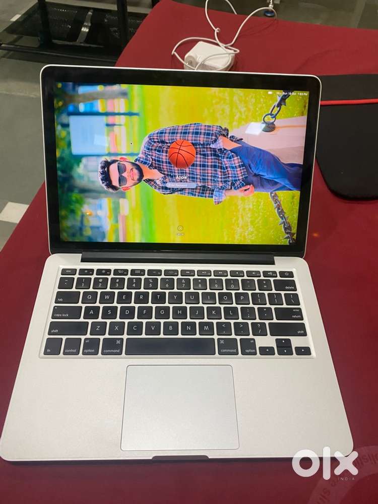 Macbook pro 2014 model new condition