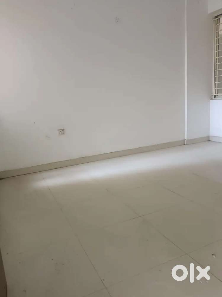 3bhk Falt for rent Awantika Homes Kolar road