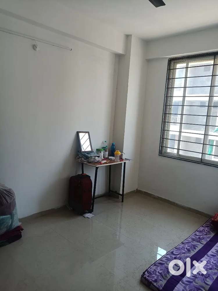 Need male flat mate for 3 bhk flat, 5000 rent