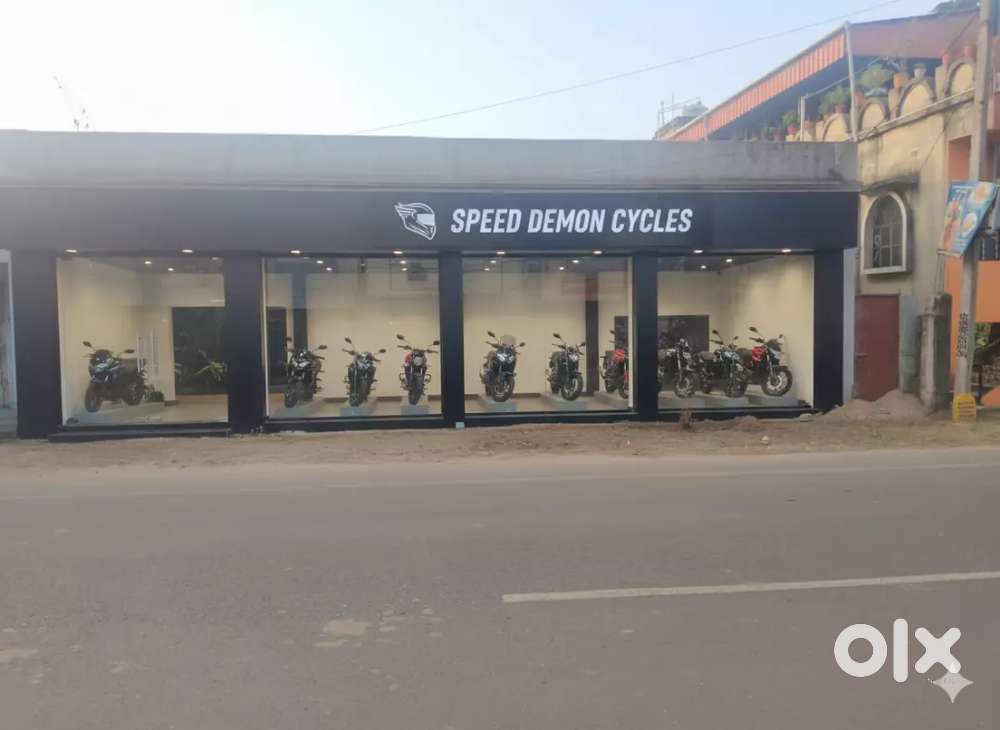 Available for rent to office showroom bank