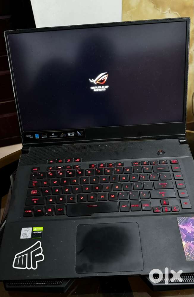 ASUS ROG ZEPHYRUS S15