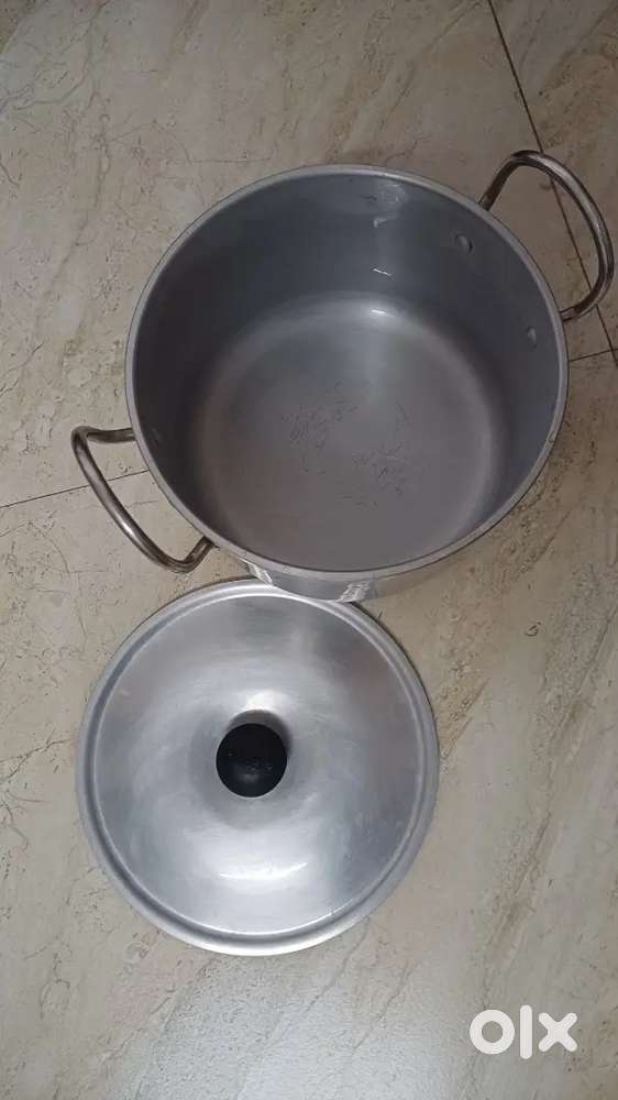 Bhagina patila with lid, good quality aluminium