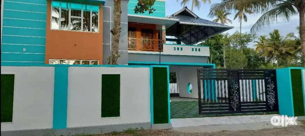 ചേർത്തല 11നാം മൈൽ  5 bhk House 10 cent plot 90 Lakh
