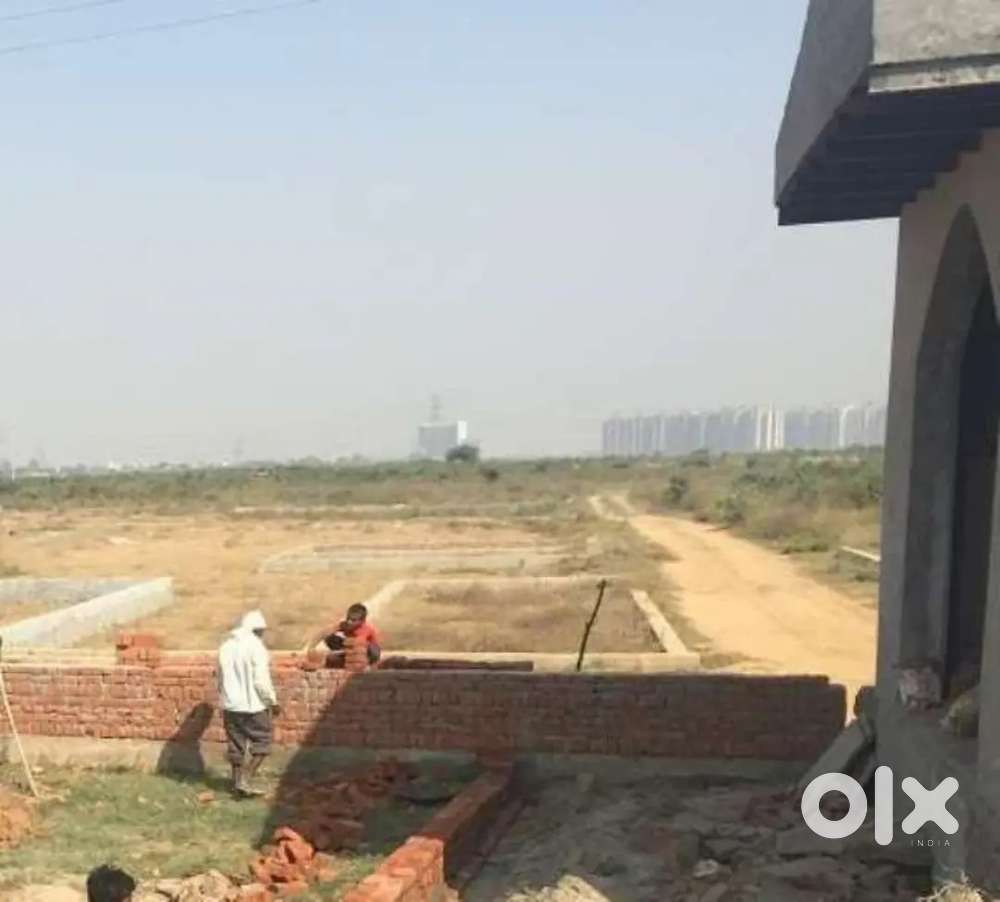 Noida, Sector-150 location आवासीय प्लॉट हाइवे के नज़दीक।
