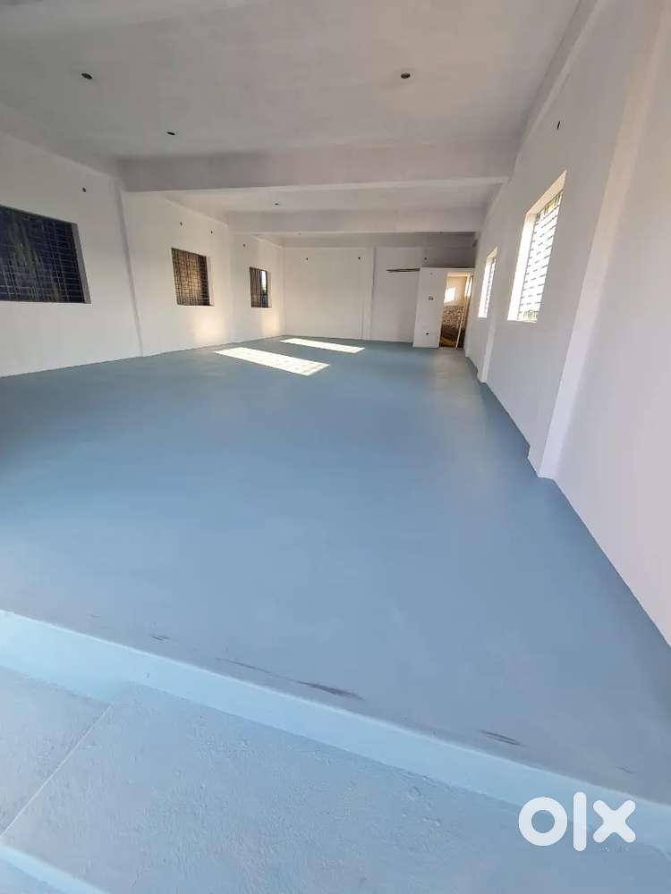 Rcc building with 66hp power and borwel water