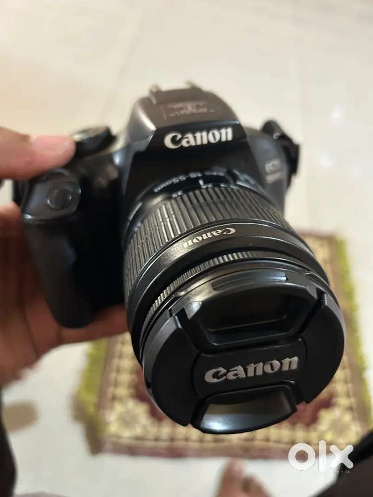 Canon camera EOS 1500D