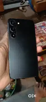 Samsung s23  premium colour