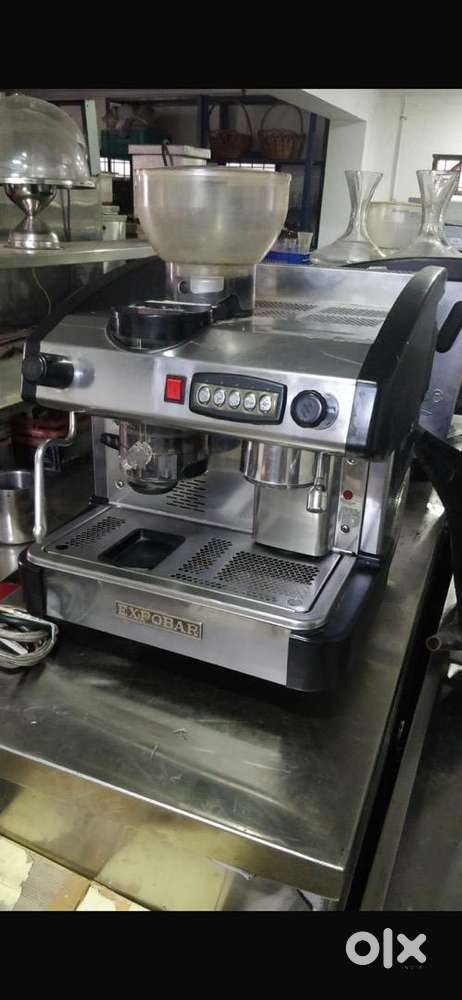 Hotel equips Commercial usable coffe machines all different capacity