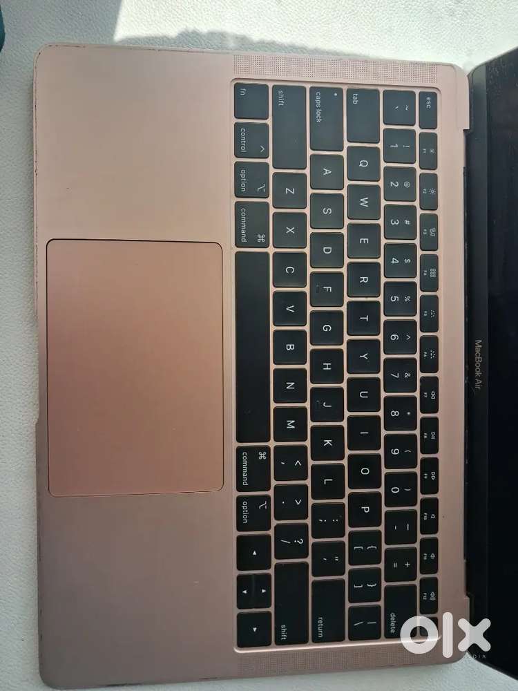 Apple MacBook Air 2019 in good condition