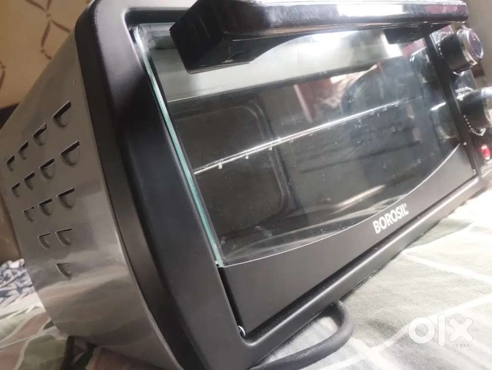 Brand New Borosil OTG 10L – Open Box Condition, Full Fresh!