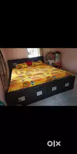 Storage king size bed and five door wadrobe
