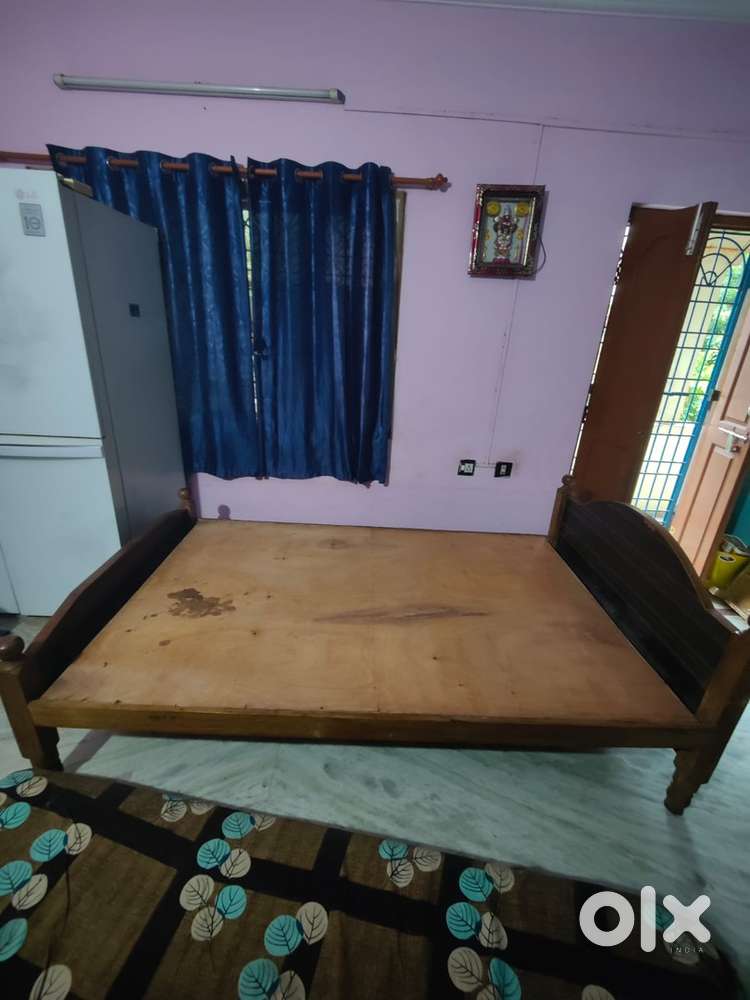 Double Bed