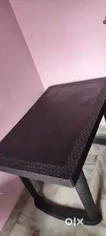 Table plastic