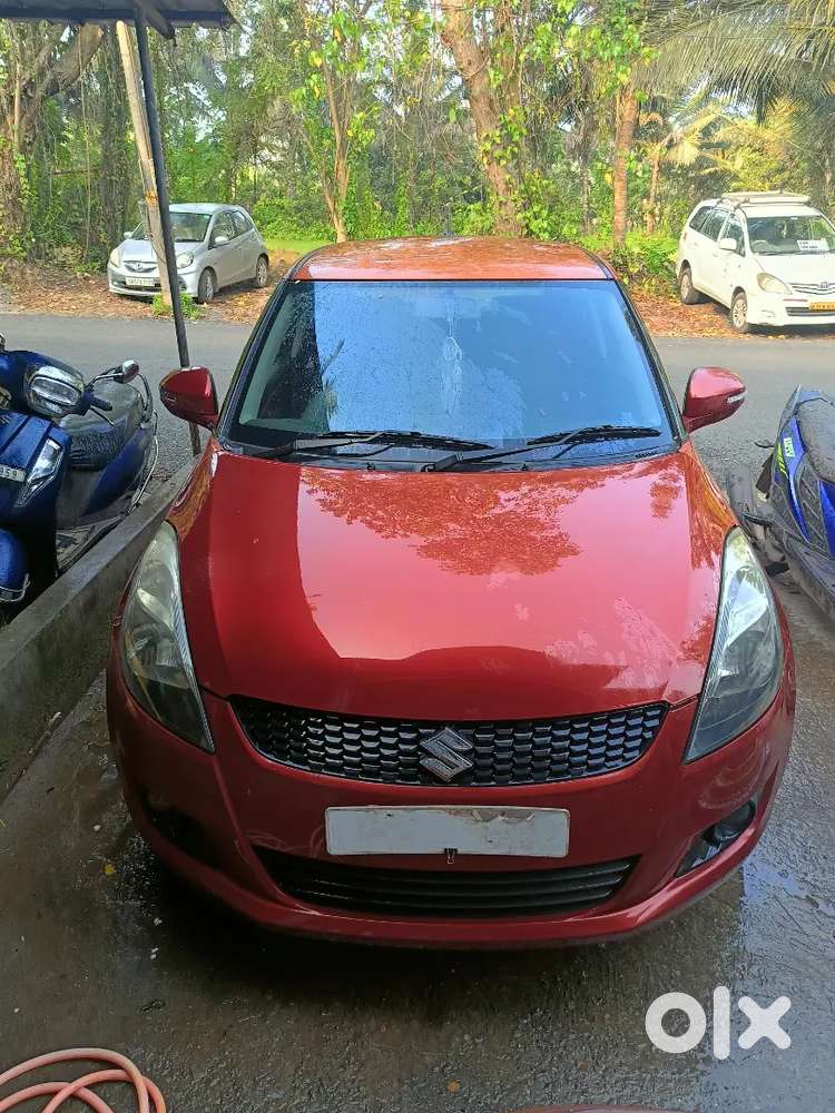 Maruti Suzuki Swift 2013 Petrol 82000 Km Driven