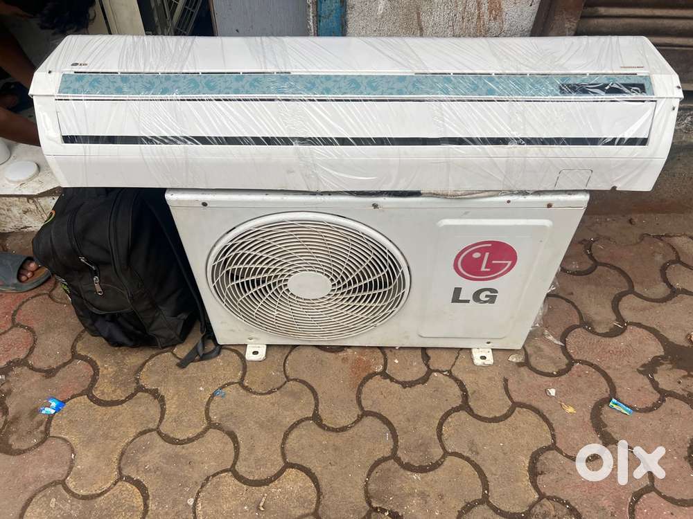 SPLIT AC GOOD CONDITION