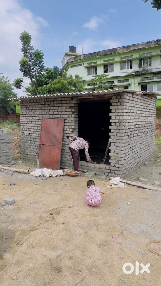 Diverteted+Building Permision approved urgent sale bahar jana hai