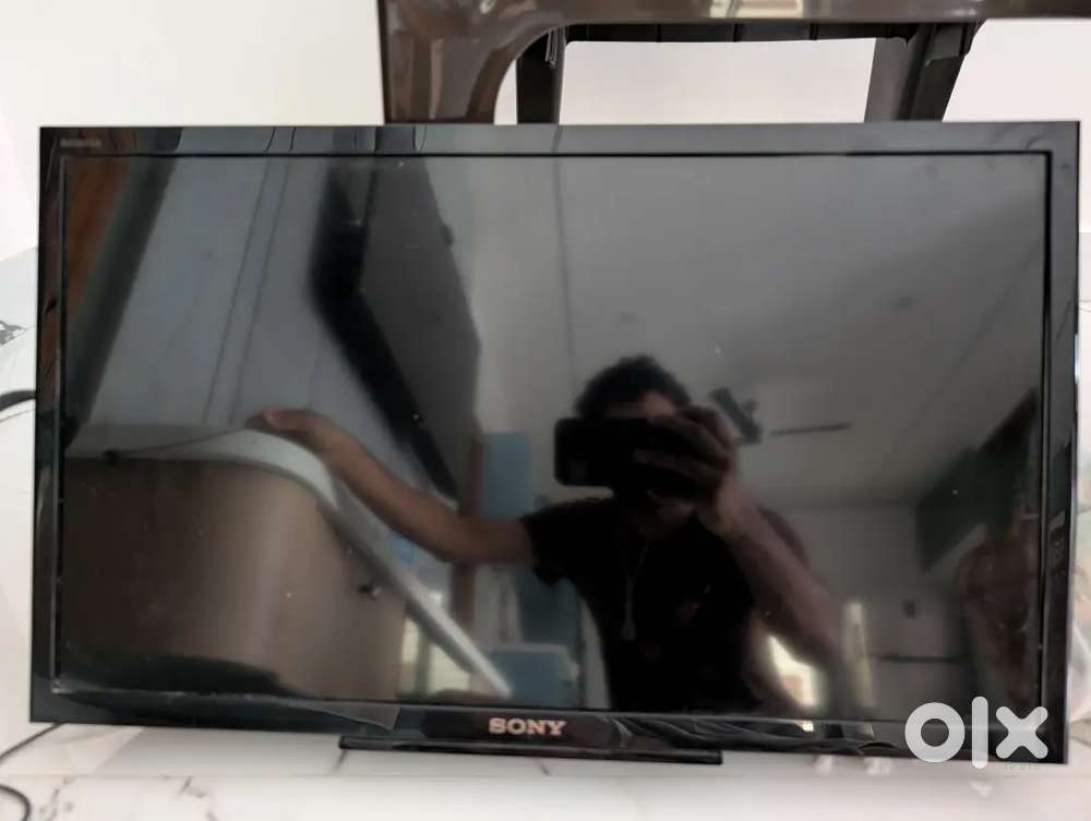 Sony TV 24 inch