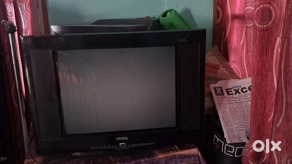 ONIDA TV in top notch condition.. 2017 model