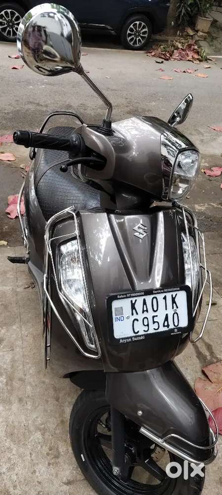 Access 125 bt top condition as new clear n clear no demage