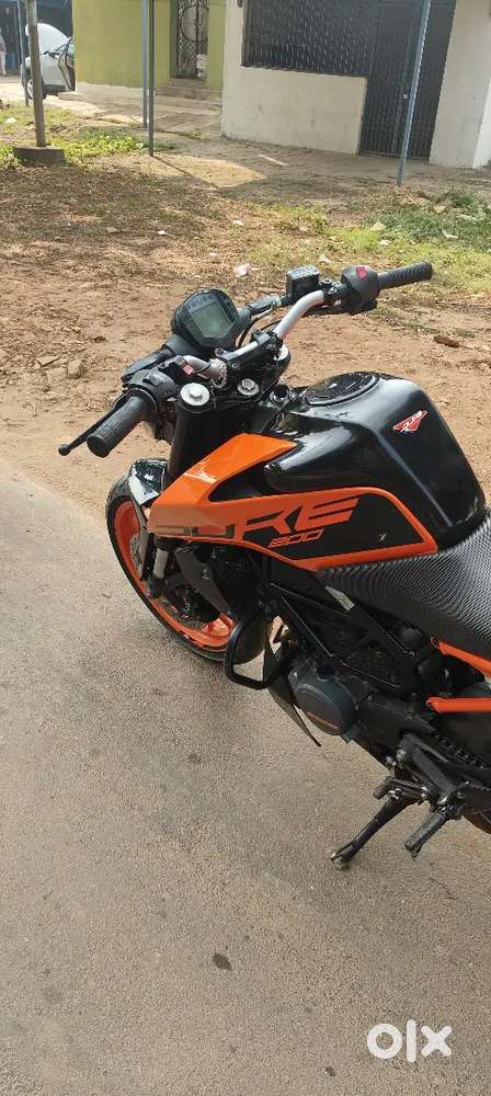 Duke 200 ktm